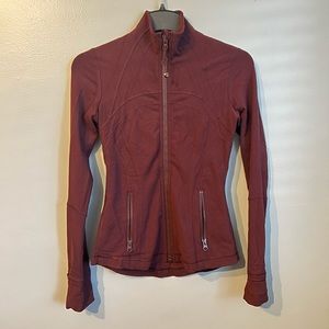 Size 4 Burgundy lululemon define jacket